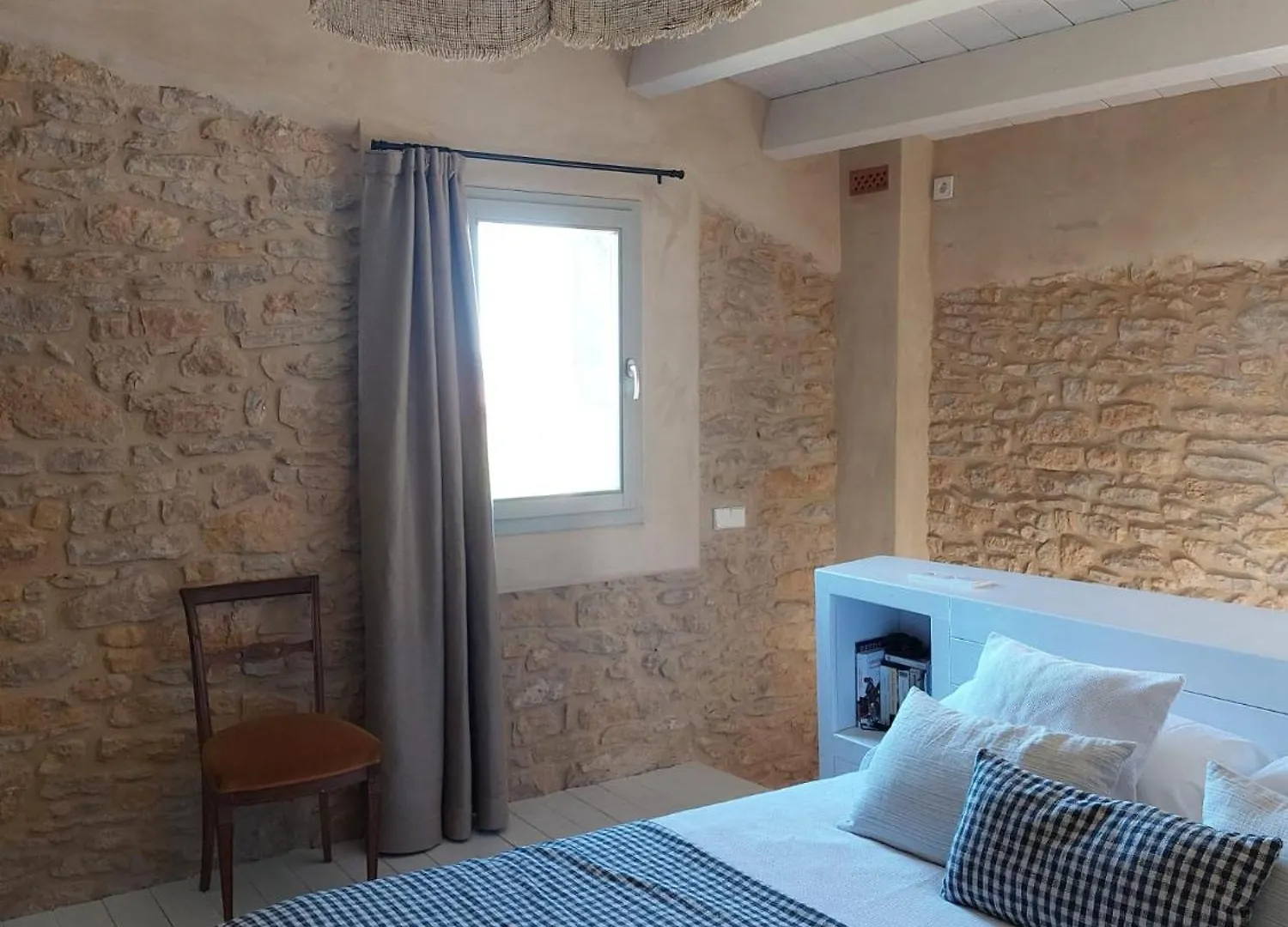 Mas Ferran Adults Only Bed and Breakfast Pals