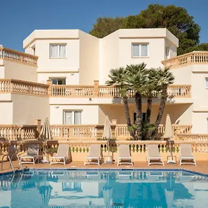 https://apartamentos-azul-playa.balearic-islands.net
