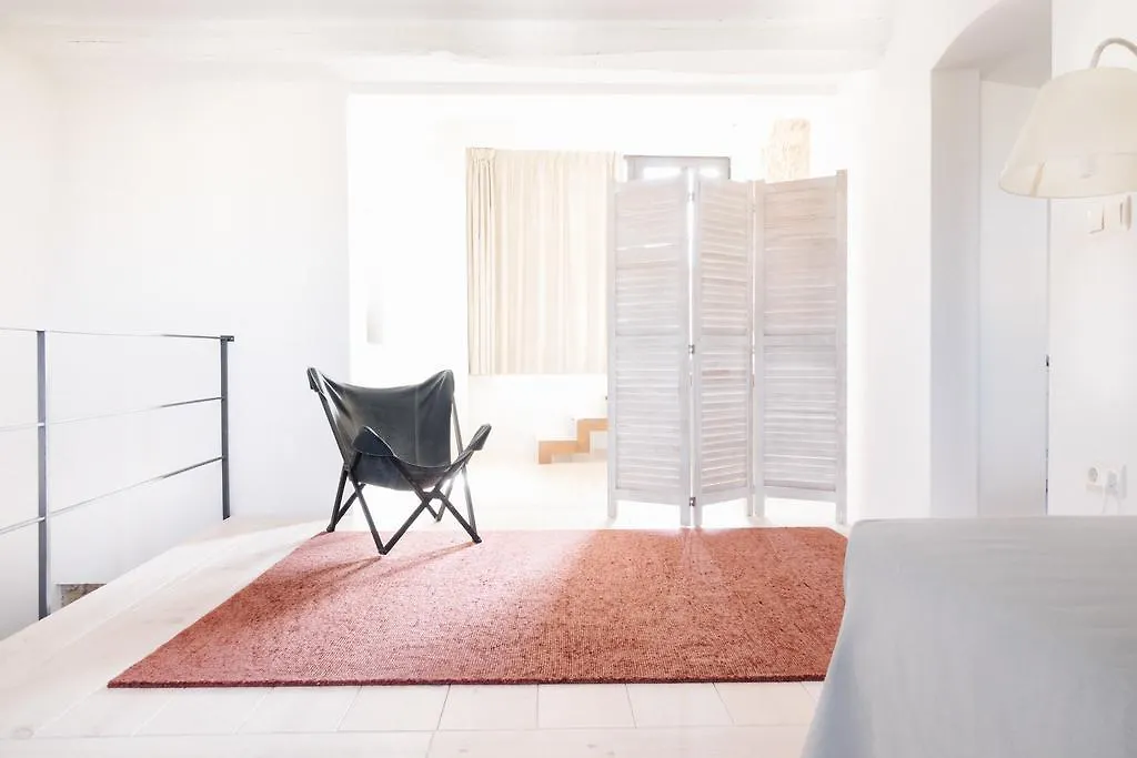 Mas Ferran Adults Only Bed & Breakfast Pals